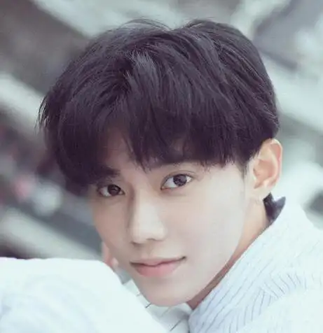 男生中分发型,中分发型,男生发型