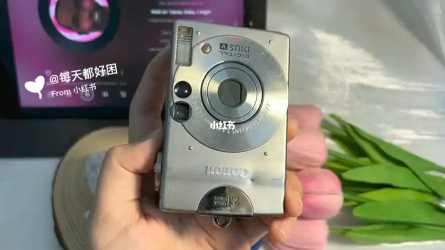 易烊千玺同款佳能ccd佳能ixusv