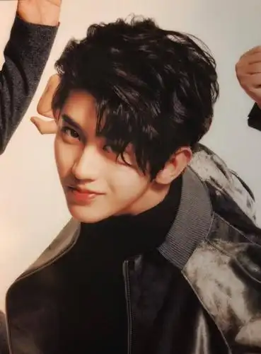 想cxk,贴一下最近美图开开心心等下午直播 —— 晋江文学城网友交流区