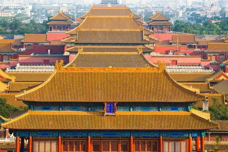 如今,通过与故宫合作,vr技术在旅游和文创领域找到了新的商业应用.