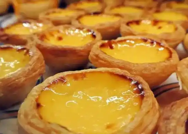 来到这里,我们将被各式各样精美的物品所吸引,感受到购物的快乐.