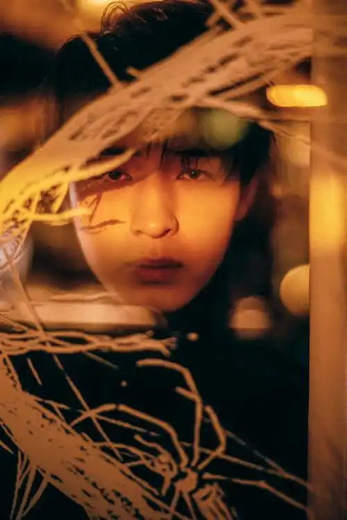 秦霄贤情人节营业照#秦霄贤情人节营业九宫格来了,老秦这组写真说的