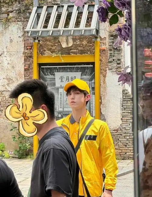 郭俊辰好帅的外卖小哥