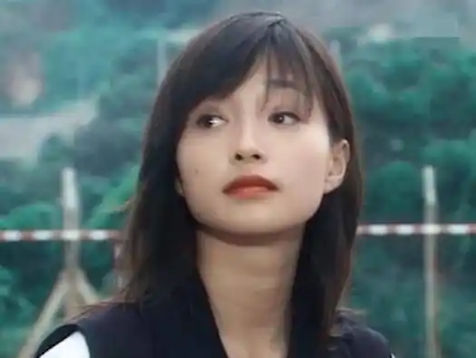 李绮红:夺走钟汉良初吻,两拒天王嫁老外,如今52岁无戏可拍_郭襄_黎明