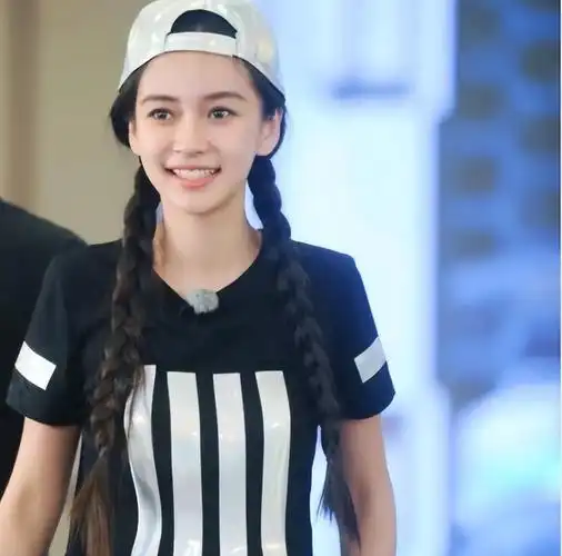 网传《奔跑吧特别季》因杨颖暂停官宣,网友:痛失唯一代表作!-腾讯新闻