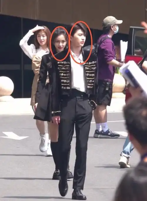 angelababy生图出炉挑战暗黑公主造型与蔡徐坤成豪门姐弟