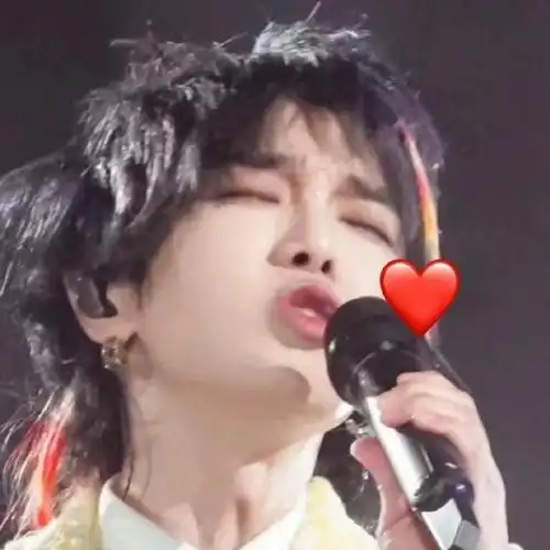 新浪娱乐头像##华晨宇美貌大赏##2024华晨宇火星演唱会