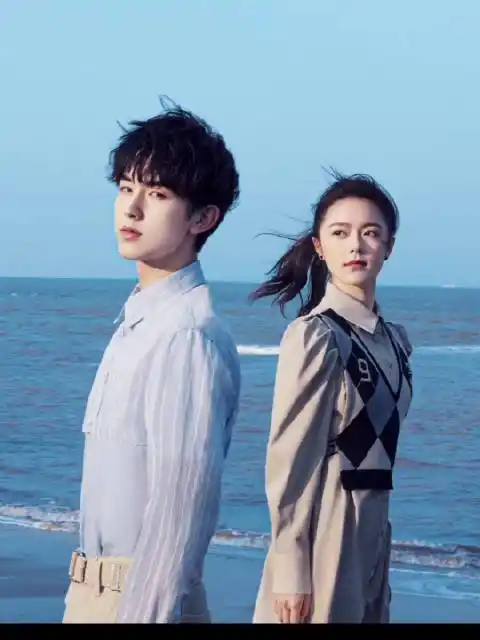 郭俊辰赵今麦七夕海边氛围感大片9615好甜好pay!