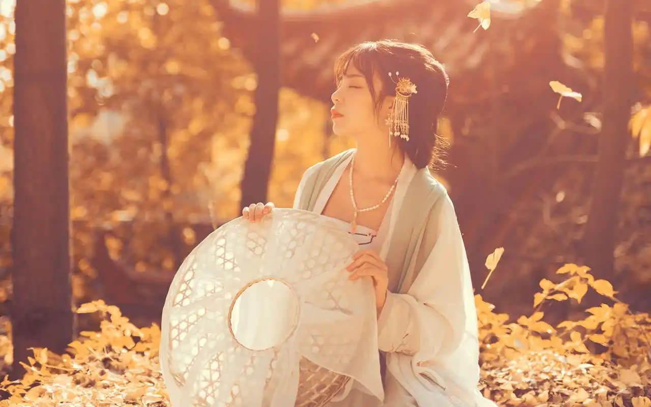 古风汉服美女唯美户外写真图片桌面壁纸