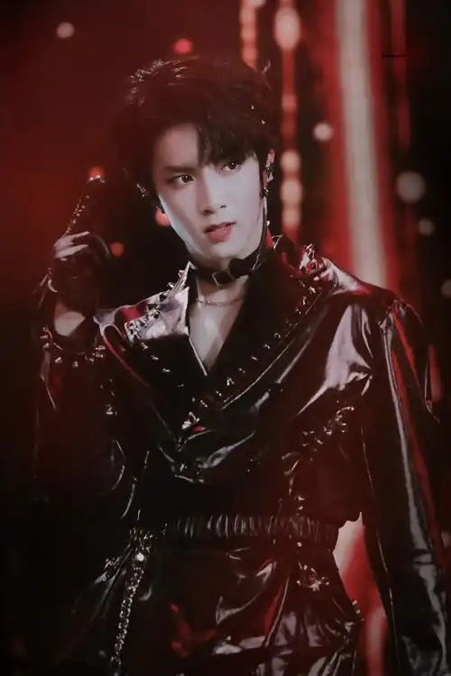 宇宙拿铁丨刘耀文 - 堆糖,美图壁纸兴趣社区