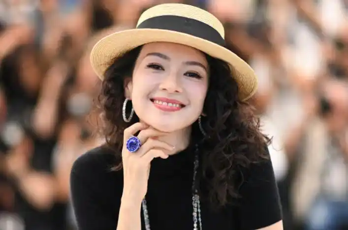 章子怡公开"质疑"陈可辛,为什么要删我镜头?网友:别炒作了!