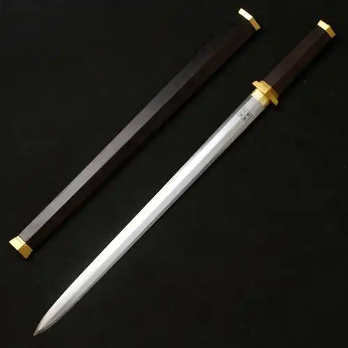 三角八面汉剑(未开刃) 谢明荣 高级工艺美术师