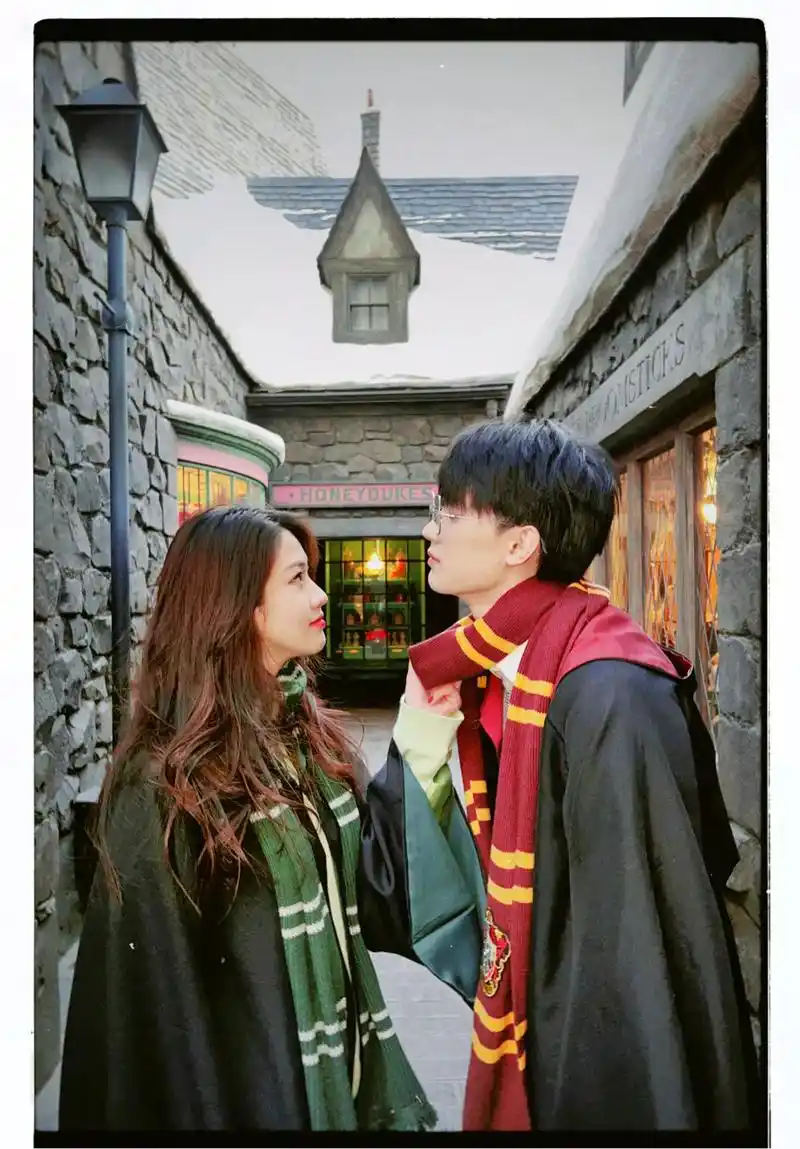 这照片绝绝子,给摄影师加鸡腿95#小敏家#向涵之 #周翊然 - 抖音