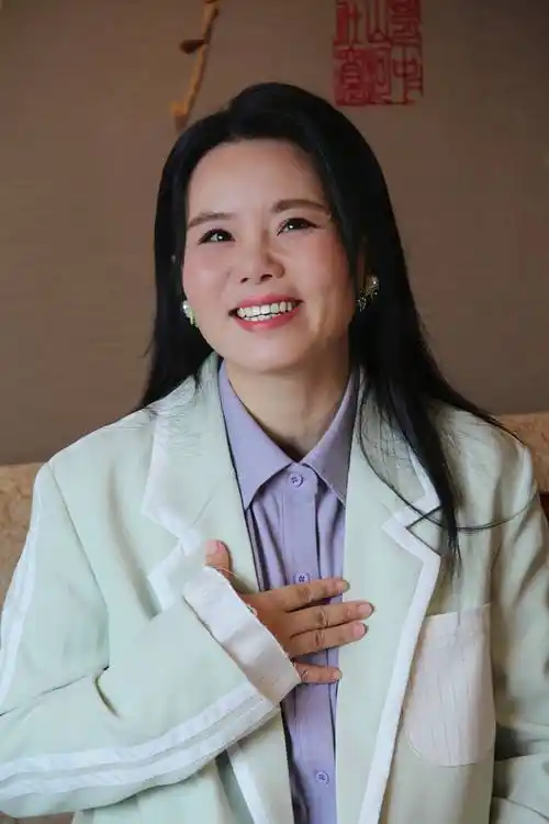 歌唱艺术家龚琳娜 | 一生只做唱歌这一件事_音乐_歌曲_中国