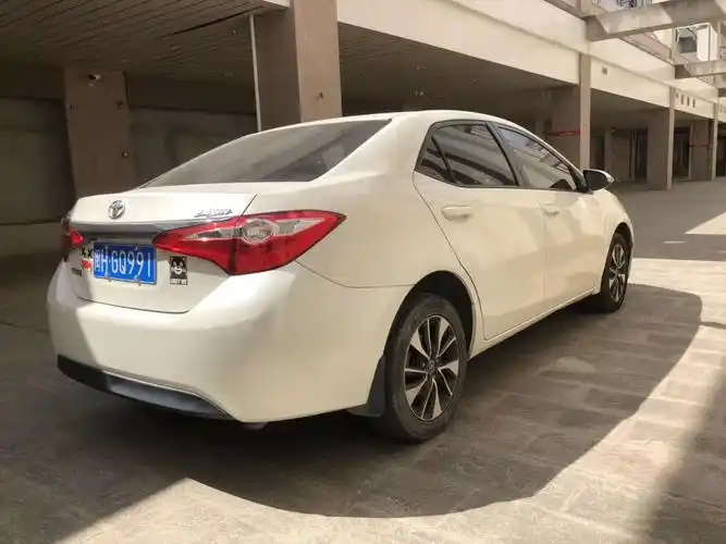 丰田 雷凌  2015款 1.6e cvt新锐版图片