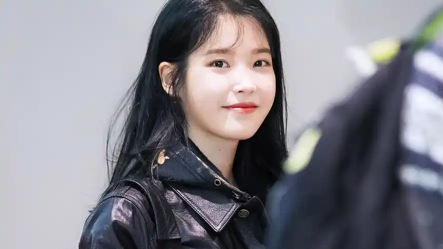 iu李知恩橙光素材