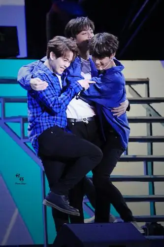 橘柚 长得俊心疼又羡慕弄弄