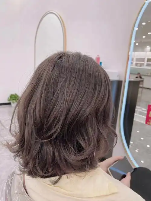 锁骨发造型烫/免打理懒人烫~超适合圆脸