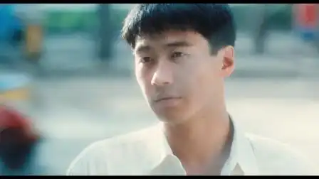 黎明30岁出演甜蜜蜜,时光匆匆25年过去了,但这部电影依然耐看