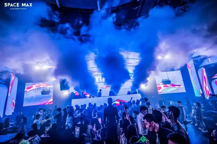 斯贝斯酒吧space酒吧spacemaxclub