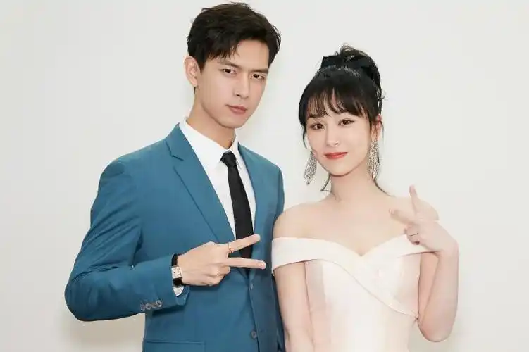 春节娱乐圈新闻_李现春节期间被催婚.