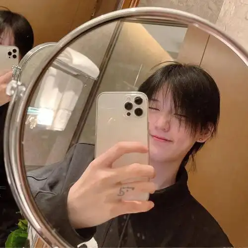 微信头像陆柯燃