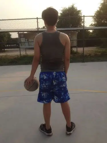 本人183身高,体重160斤.