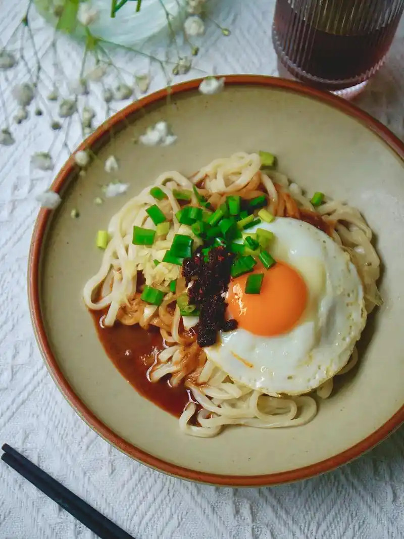 芝麻酱拌面好吃惨了