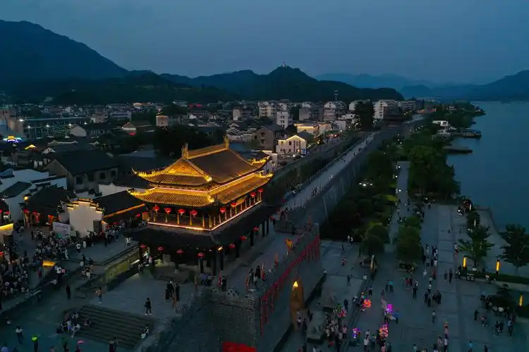 千年古城展新颜