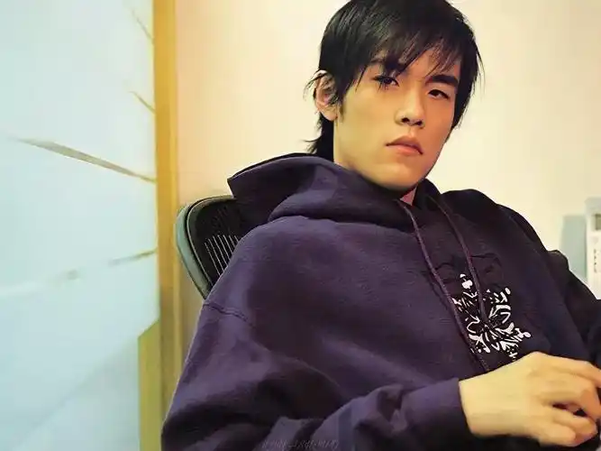 周杰伦早期青涩照片合集(无水印),你一定没看过 - 知乎