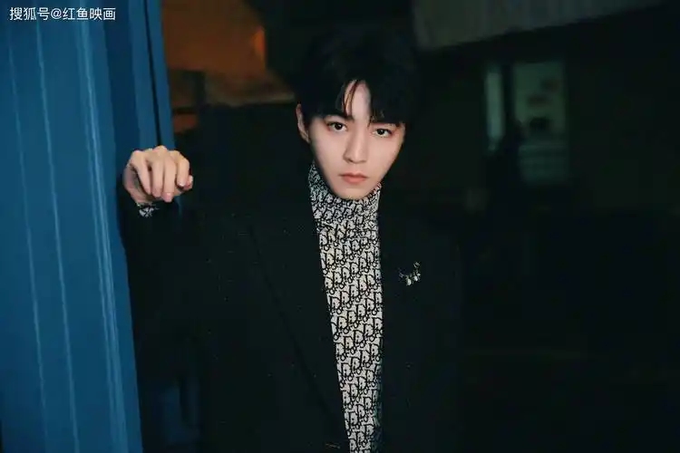 王俊凯 巴黎男装写真