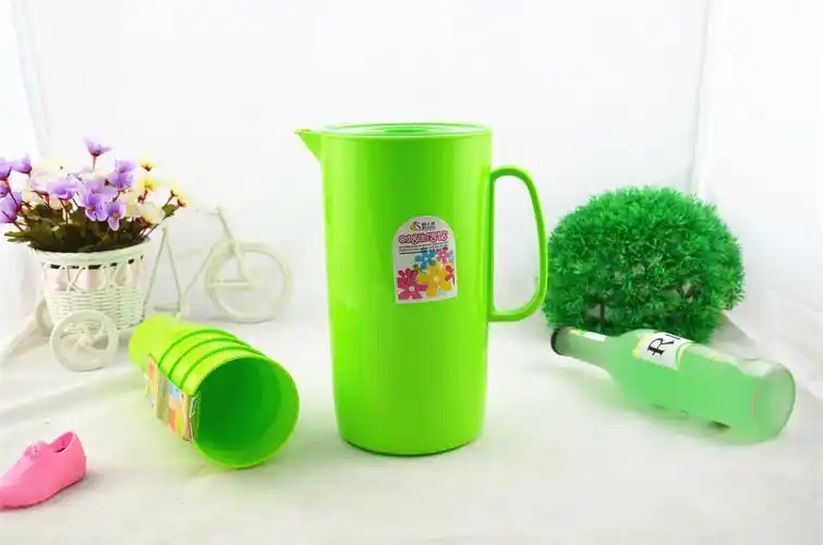 厂家直销7211炫彩彩色塑料冷水壶 顺士达塑业 水生活 塑料日用品