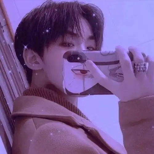 紫色滤镜高清男生头像