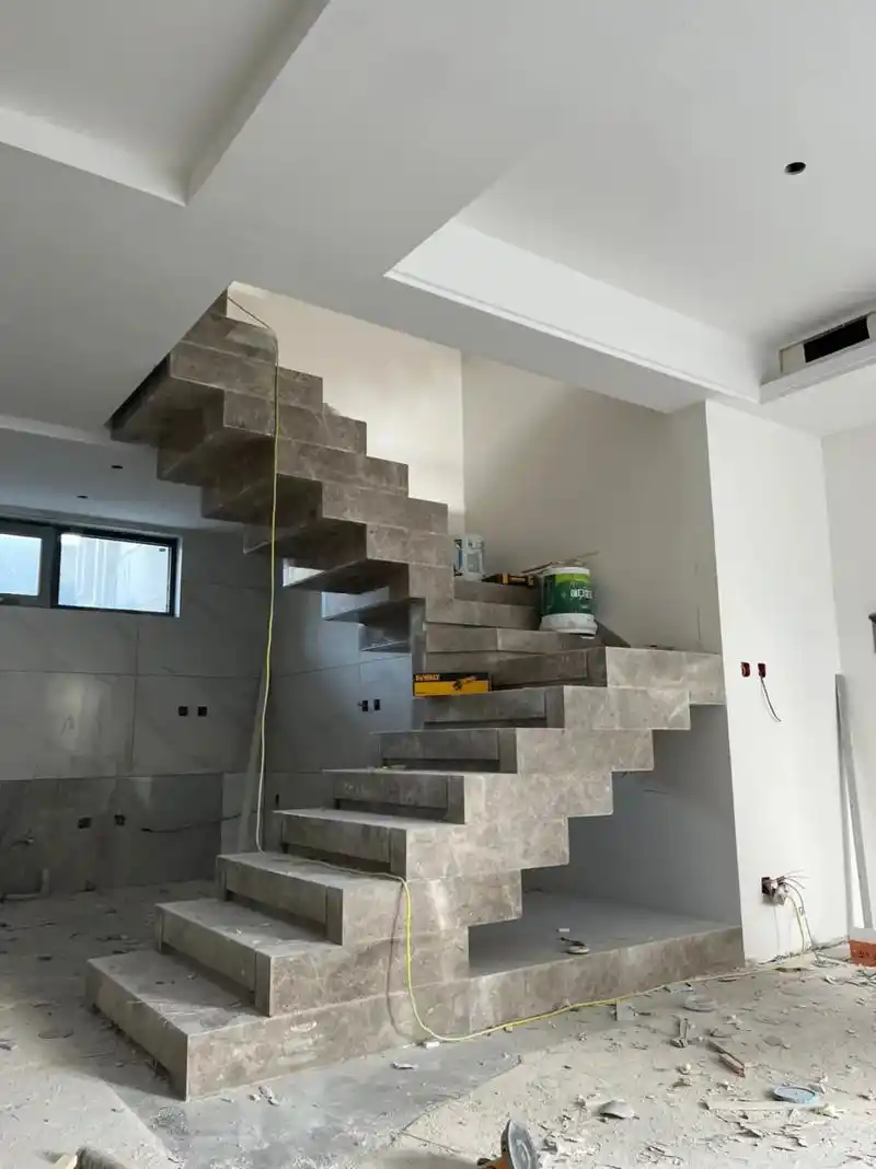 大连别墅楼梯扶手设计分享.#石材楼梯 #艺术楼梯 #盒子楼梯 - 抖音