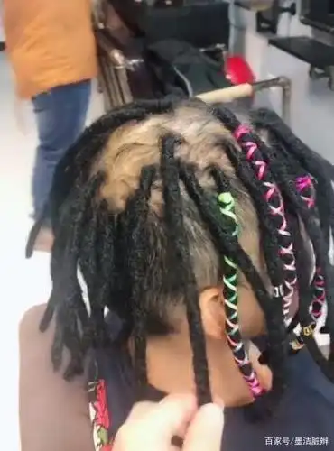 脏辫制作_头发少也适合做脏辫吗?