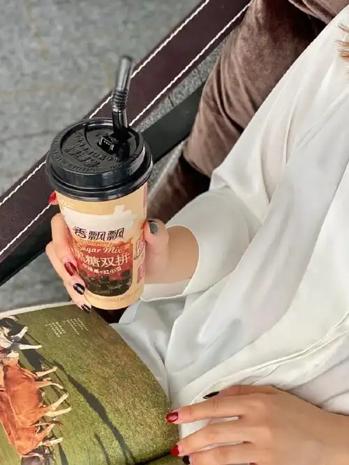 囤够一冬天的奶茶