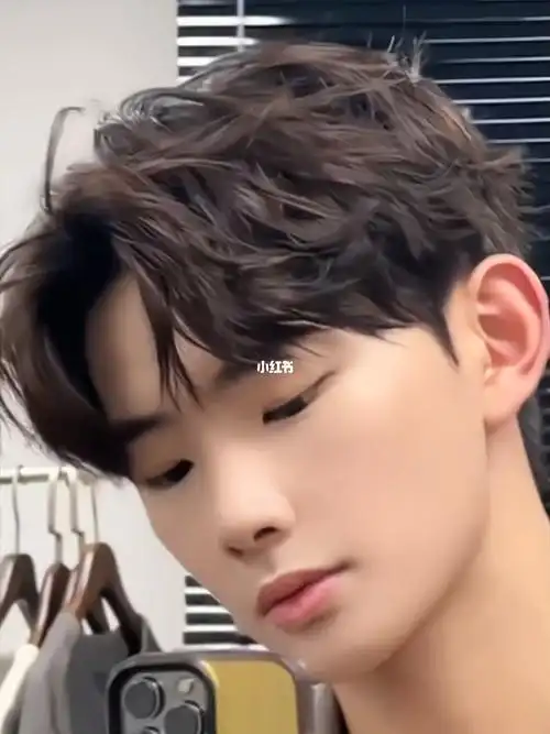 少年感男生发型 韩式微分气垫烫清爽又自然上海男生烫发 | 韩式气垫烫