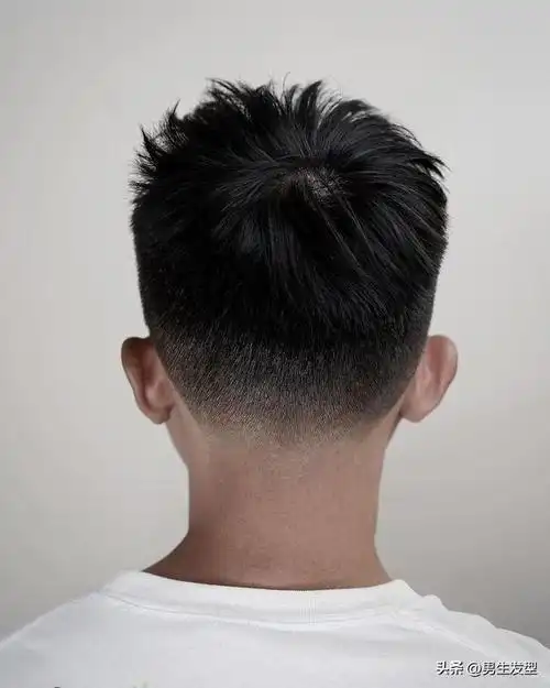 男生短发发型图片,男士两边铲短发型 - 老欧博客