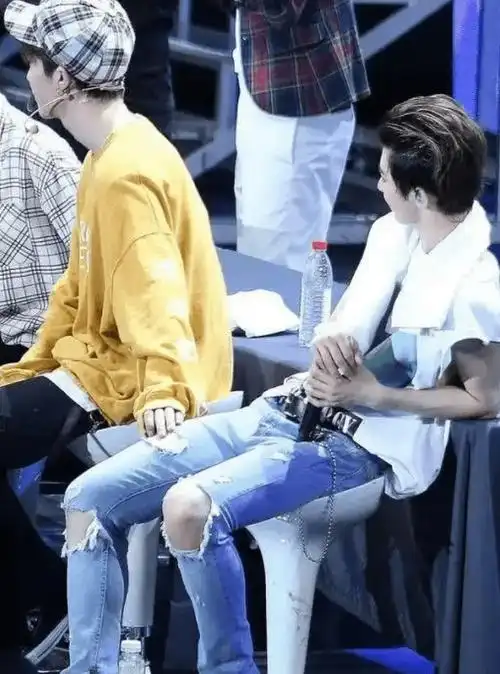 蔡徐坤回归跑男收官之战,大厂男孩重逢,baby白鹿宋雨琦三花齐聚_嘉宾