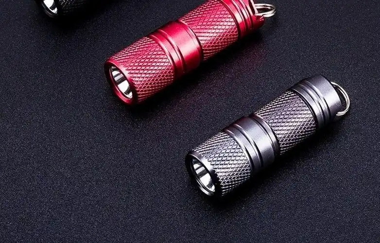 迷你手电筒铝合金usb可充电小钥匙扣灯不锈钢微型学生强光袖珍led黑色