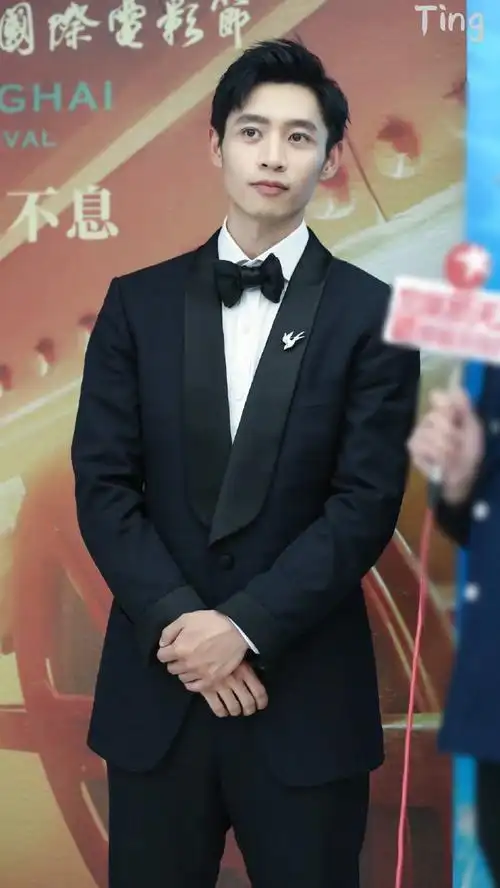 魏晨看不出已经35岁了##男明星生图 不行