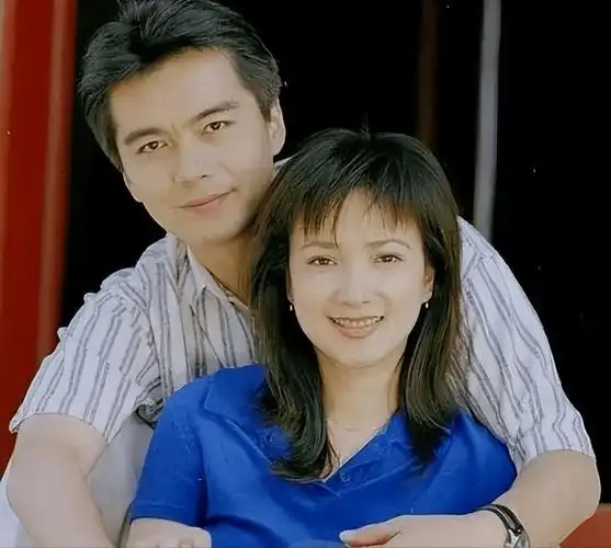 许亚军我结四次婚并不是因为我花心只是对婚姻负责任