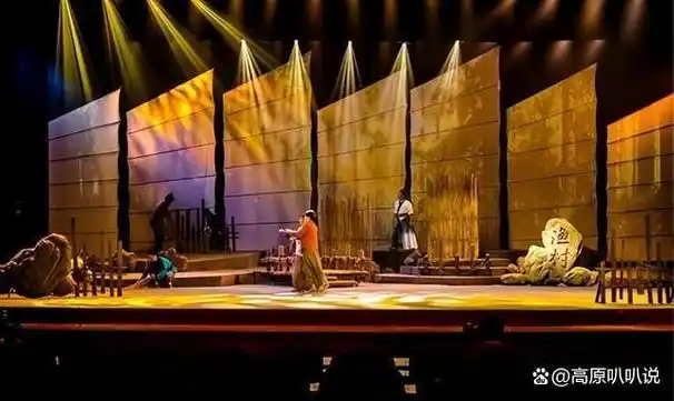 华美而脆弱的暗黑童话舞台剧坏小孩与电视剧隐秘的角落