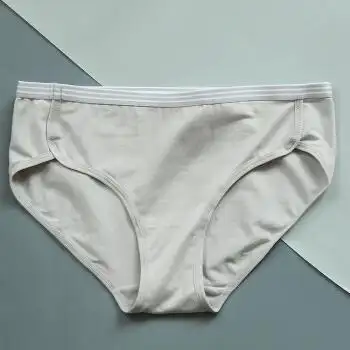 女式内裤 deciuhlae 轻运动简约舒适小平角包臀款低腰学生内裤三角