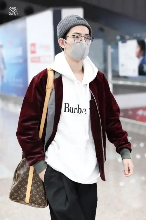 今日##向全世界安利肖战#那年今天190306 宁波 7615 北京走路带风