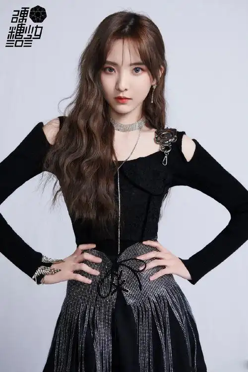 硬糖少女303首唱会酷飒性感写真图片57