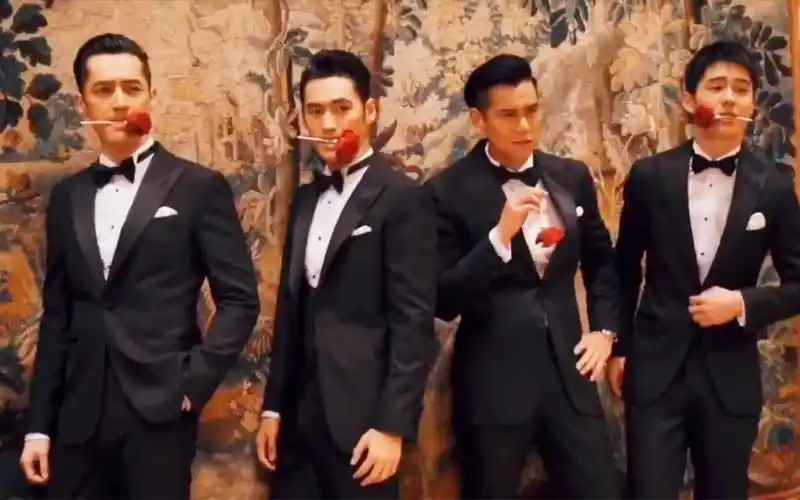 "吴奇隆伴郎团vs袁弘伴郎团,哪个才是你心中的天花板!