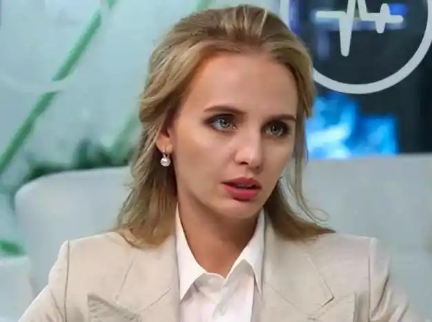 两人的关系相当甜蜜,1985年两人就生下了第一个女儿玛丽亚·普京娜,次