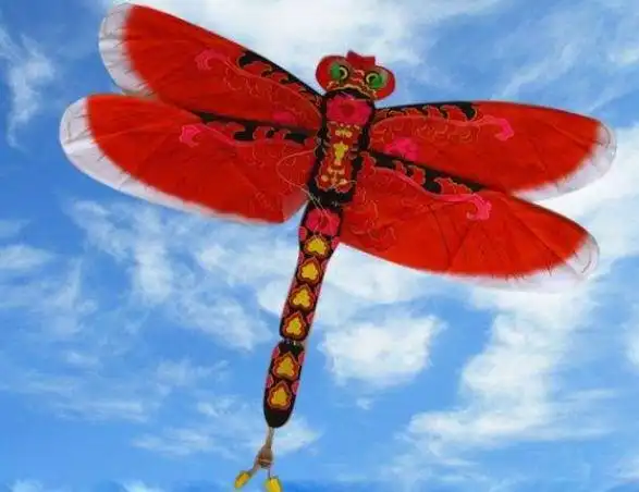 心理测试三个风筝哪一个最好看测你一生被哪个人绑住了