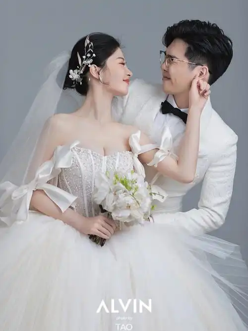 婚纱照必拍风格极简风主纱婚纱客照